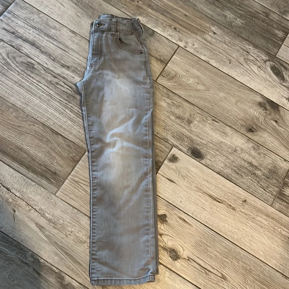 EUC Gymboree light grey soft jeans, sz 8